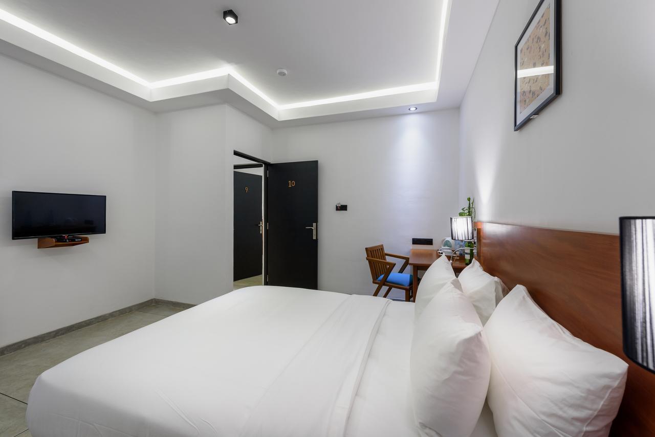 Bed and Breakfast Fern Colombo Exterior foto